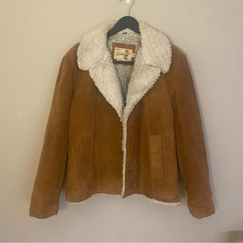 Vintage Men’s Shearling (cowhide) Ranch Barn Jacket / Coat
 Extra Large Size 46